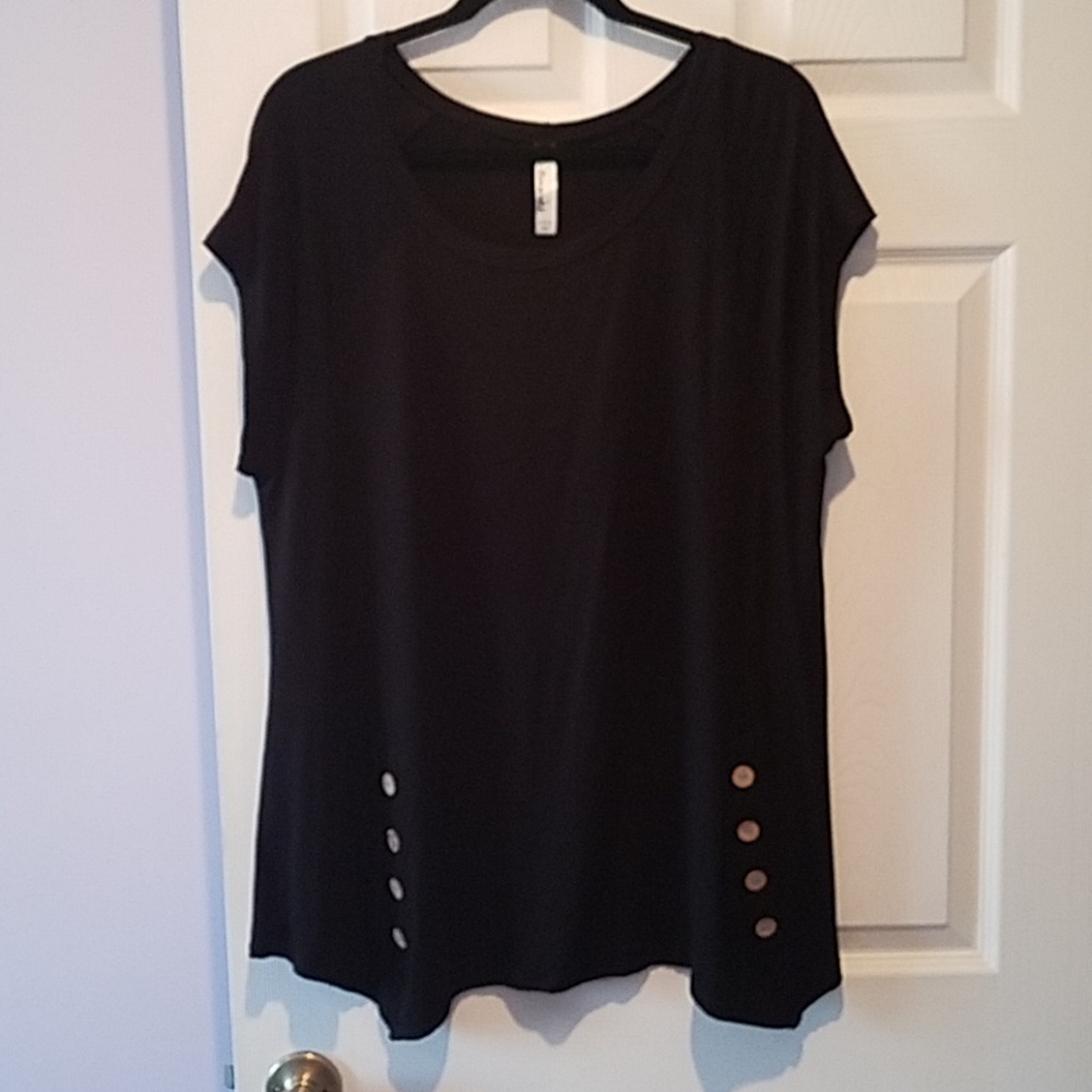 Black top with button detail